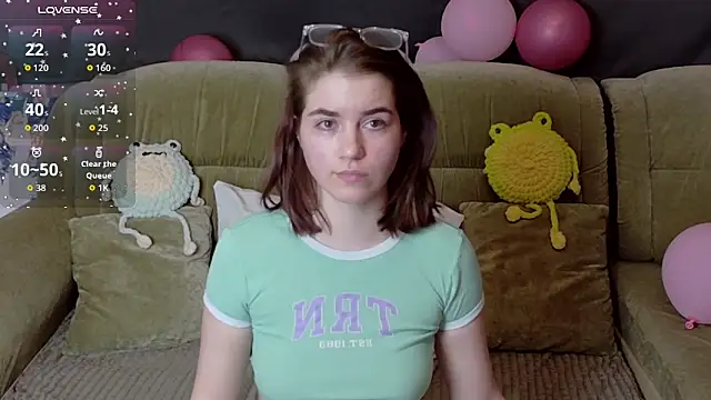 Snapshot of ElzaBlis chatting on 02.26.26 ElzaBlis online show from 02.26.26