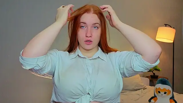 EthalCarlsqq online show from 10.08.25