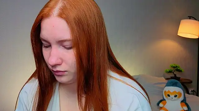 EthalCarlsqq online show from 10.12.25