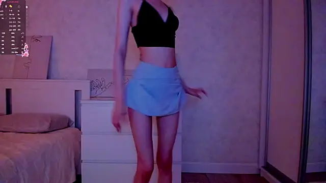 LynnaCure online show from 09.09.25