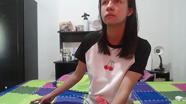 nathaly jones  online show from 07.07.26