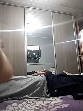 12dery online show from 10.13.25