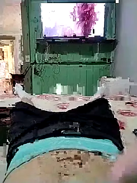 12dery online show from 10.14.25