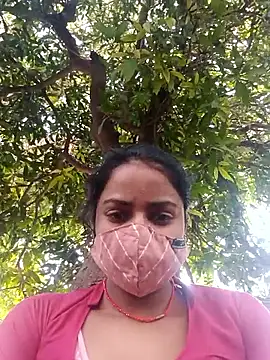 Snapshot of kajalbhabhi44 chatting on 05.03.26 kajalbhabhi44 online show from 05.03.26