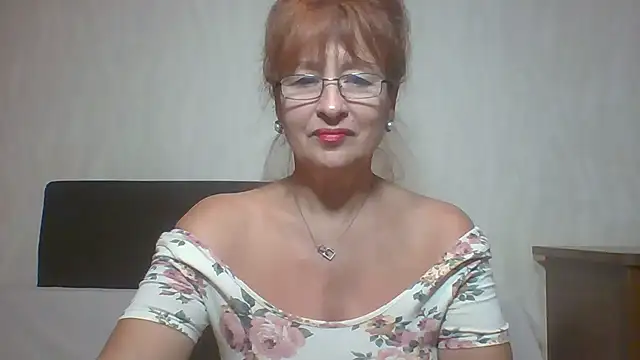 Snapshot of Marellaa chatting on 09.09.25 Marellaa online show from 09.09.25