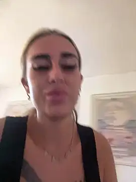 EllieMaeBaby online show from 07.06.26