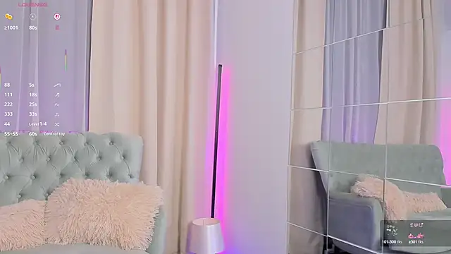 Snapshot of _xhotbaby chatting on 09.28.25 xhotbaby online show from 09.28.25