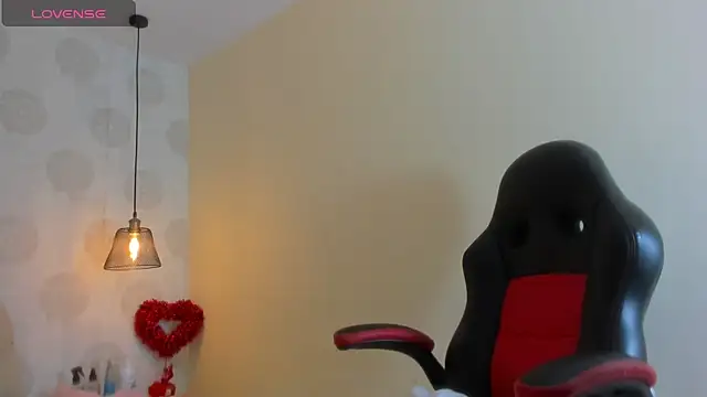 GIANAMILLER6 online show from 02.21.26