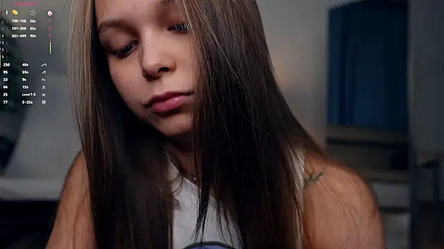 OdellaGillingham online show from 10.03.25