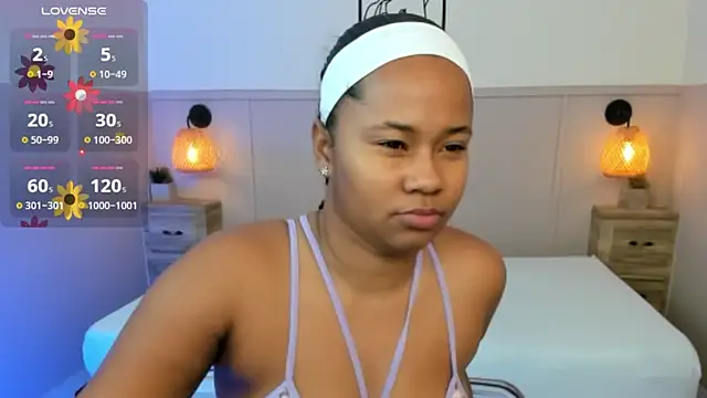 AuroraSky8 online show from 09.19.25