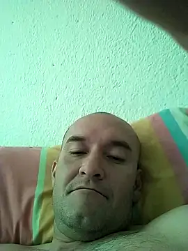 Snapshot of Josephfas chatting on 09.30.25 Josephfas online show from 09.30.25