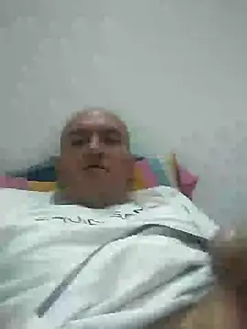 Snapshot of Josephfas chatting on 10.27.25 Josephfas online show from 10.27.25