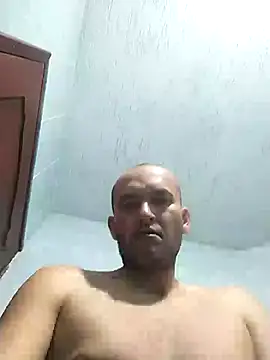 Snapshot of Josephfas chatting on 11.02.25 Josephfas online show from 11.02.25