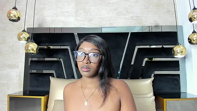 Snapshot of YallianaBrooks chatting on 03.02.26 YallianaBrooks online show from 03.02.26