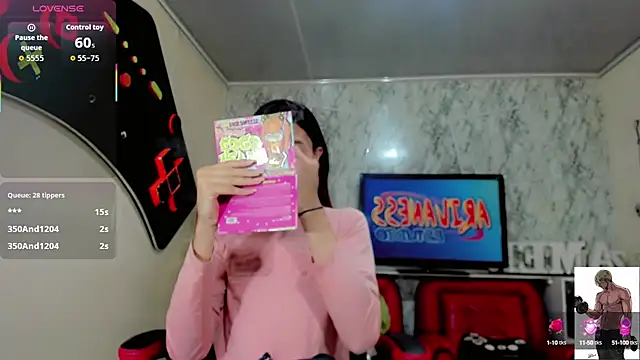 Madison Mujica online show from 10.03.25