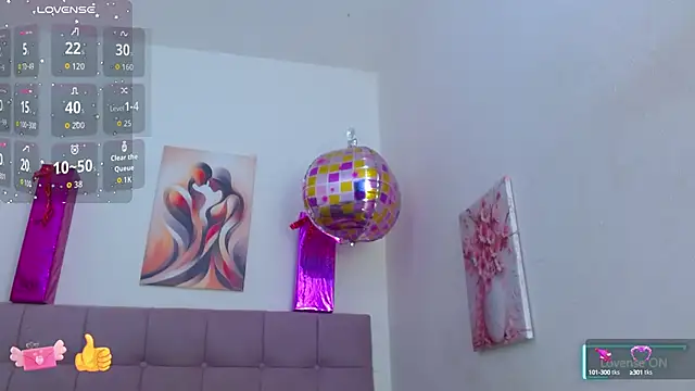 Snapshot of Lola_wish1 chatting on 09.13.25 Lola wish1 online show from 09.13.25