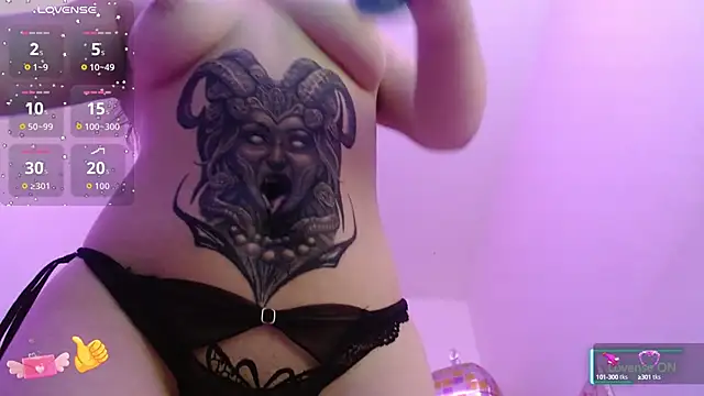 Snapshot of Lola_wish1 chatting on 09.21.25 Lola wish1 online show from 09.21.25