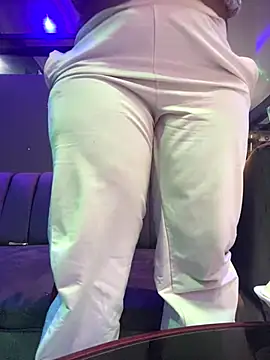 BQueen223 online show from 12.14.25