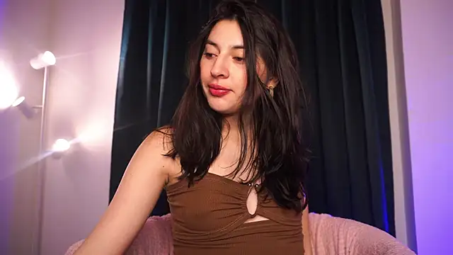 Auralea online show from 10.27.25