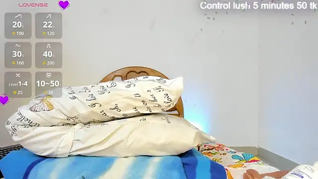 Snapshot of hotbrunett chatting on 10.06.25 hotbrunett online show from 10.06.25