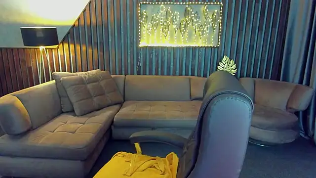 KattyRose8 online show from 04.13.26