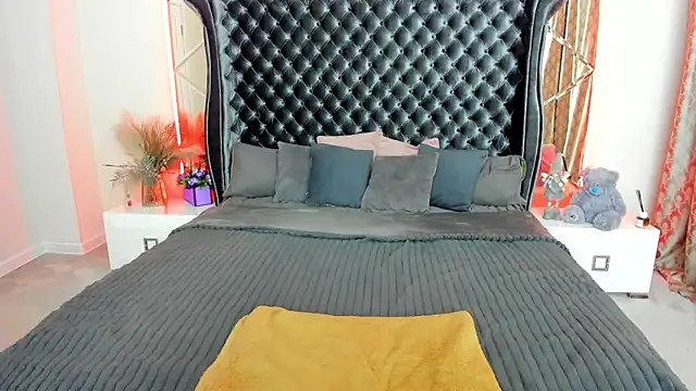 KattyRose8 online show from 04.17.26