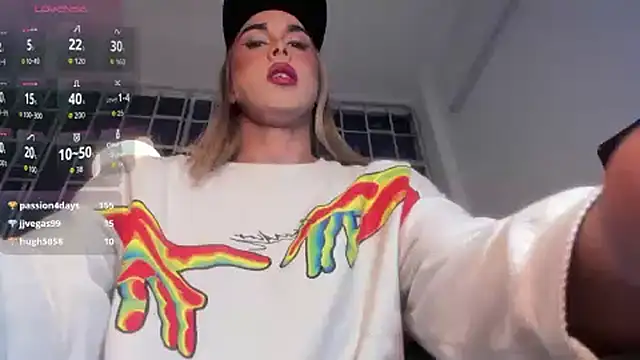 Snapshot of angelgoald1 chatting on 09.13.25 angelgoald1 online show from 09.13.25