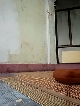 Snapshot of Kim-Anhh chatting on 10.17.25 Kim-Anhh online show from 10.17.25