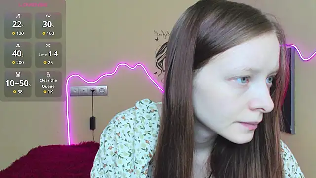 AliceHaris online show from 10.17.25