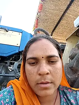 Radha hotx online show from 10.18.25