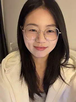 Ella-A9 online show from 09.22.25