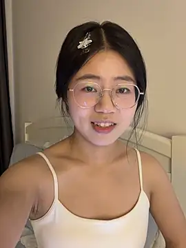 Ella-A9 online show from 09.25.25