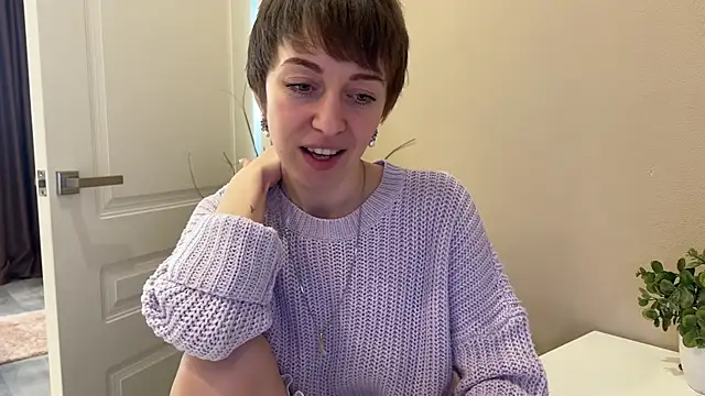 daniellia  online show from 01.16.26