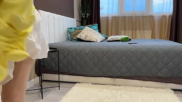 daniellia  online show from 03.17.26