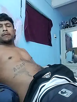 negromaussm online show from 10.31.25