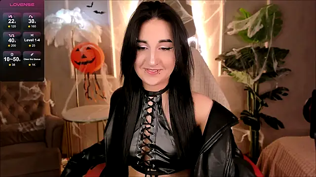 Lii Rose online show from 10.18.25