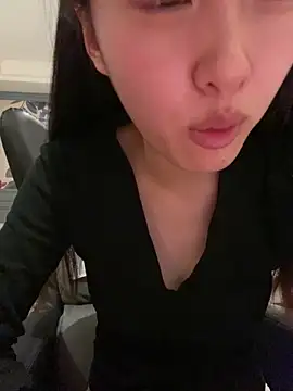 Snapshot of MengMeng0515 chatting on 02.06.26 MengMeng0515 online show from 02.06.26