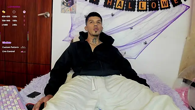 Savajelust online show from 10.10.25