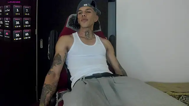 Savajelust online show from 04.08.26