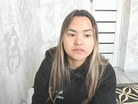 saika blush online show from 11.30.25