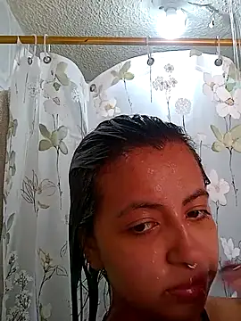 Melody Gho online show from 10.17.25