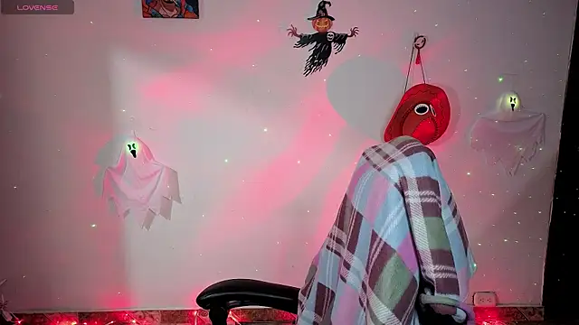 Melody Gho online show from 10.21.25