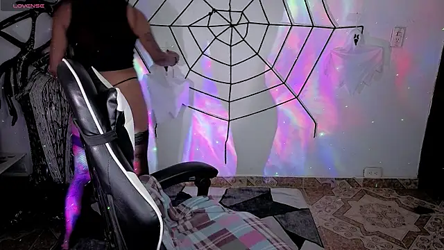 Melody Gho online show from 10.23.25