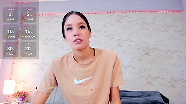 Martina Aldana online show from 10.25.25