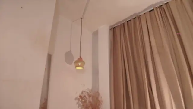 Snapshot of Aliceblaker_ chatting on 09.14.25 Aliceblaker online show from 09.14.25