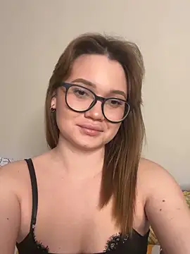 Snapshot of KittyMarry chatting on 03.11.26 KittyMarry online show from 03.11.26