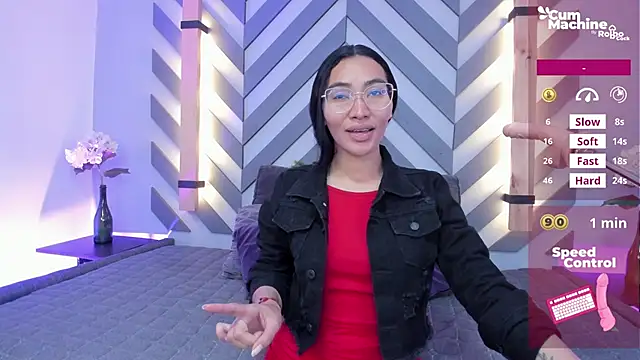 lucyy liiuu online show from 10.03.25