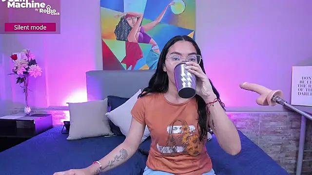 lucyy liiuu online show from 10.06.25