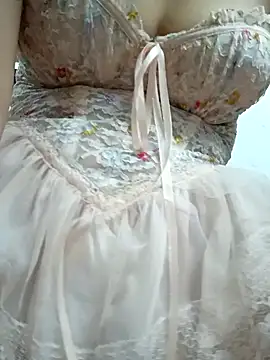 Thuylinh86 online show from 09.22.25