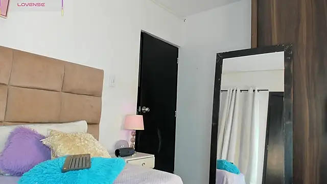 ashleycurvyy online show from 09.13.25